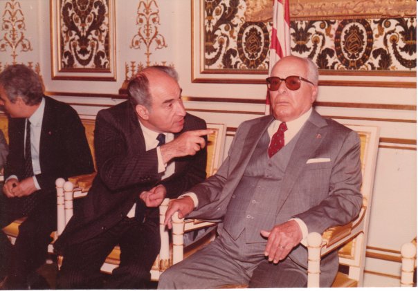 20090804174625!Mzali_bourguiba_84